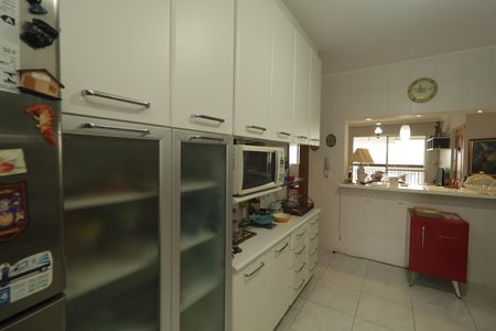 Apartamento para alugar com 110m², 3 quartos e 2 vagasCozinha