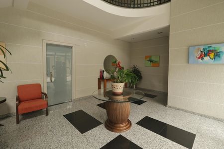 Apartamento para alugar com 110m², 3 quartos e 2 vagasHall de entrada
