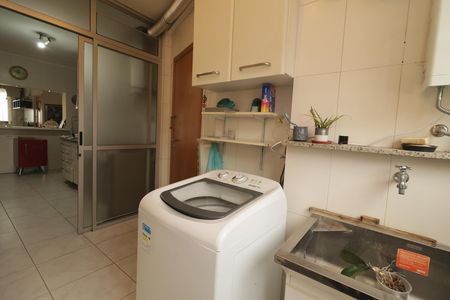 Apartamento para alugar com 110m², 3 quartos e 2 vagasÁrea de Serviço