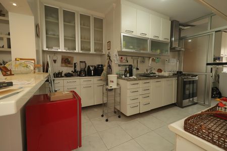 Apartamento para alugar com 110m², 3 quartos e 2 vagasCozinha