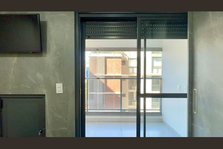 Varanda de kitnet/studio para alugar com 1 quarto, 41m² em Pinheiros, São Paulo