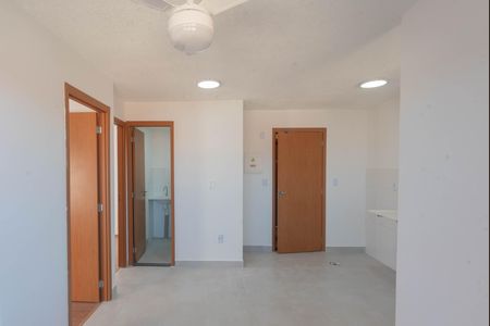 Apartamento para alugar com 43m², 2 quartos e sem vaga Apartamento para alugar com 43m², 2 quartos e sem vagaSala