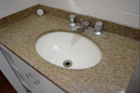Banheiro de apartamento para alugar com 2 quartos, 108m² em Pinheiros, São Paulo