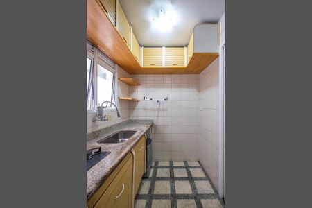 Cozinha de apartamento para alugar com 2 quartos, 108m² em Pinheiros, São Paulo