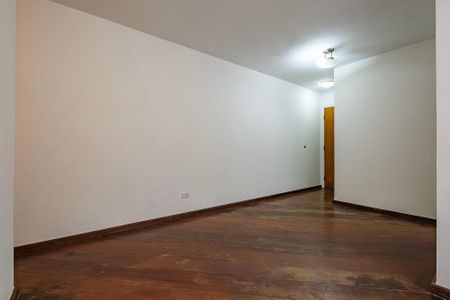 Apartamento para alugar com 108m², 2 quartos e 1 vaga Apartamento para alugar com 108m², 2 quartos e 1 vagaSala