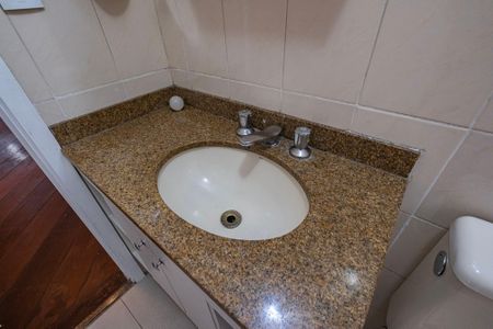 Apartamento para alugar com 108m², 2 quartos e 1 vaga Apartamento para alugar com 108m², 2 quartos e 1 vagaBanheiro