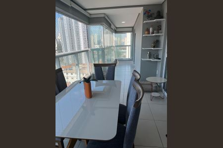 Apartamento para alugar com 127m², 3 quartos e 2 vagas Apartamento para alugar com 127m², 3 quartos e 2 vagasVaranda
