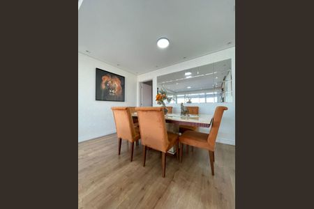Apartamento para alugar com 127m², 3 quartos e 2 vagas Apartamento para alugar com 127m², 3 quartos e 2 vagasSala