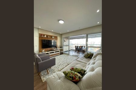 Apartamento para alugar com 127m², 3 quartos e 2 vagas Apartamento para alugar com 127m², 3 quartos e 2 vagasSala