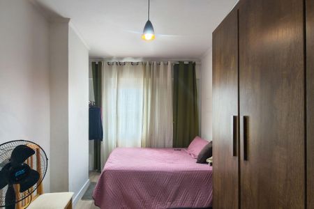 Quarto de apartamento para alugar com 2 quartos, 77m² em Vila Tupi, Praia Grande