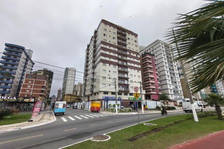 Fachada de apartamento para alugar com 2 quartos, 77m² em Vila Tupi, Praia Grande