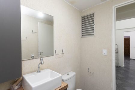 Apartamento para alugar com 63m², 2 quartos e 1 vaga Apartamento para alugar com 63m², 2 quartos e 1 vagaBanheiro
