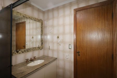 Apartamento à venda com 105m², 3 quartos e 1 vaga Apartamento à venda com 105m², 3 quartos e 1 vagaBanheiro