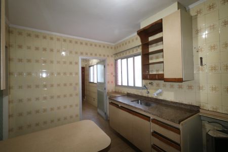 Apartamento à venda com 105m², 3 quartos e 1 vaga Apartamento à venda com 105m², 3 quartos e 1 vagaCozinha