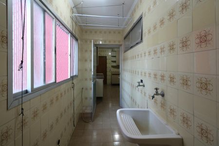 Apartamento à venda com 105m², 3 quartos e 1 vaga Apartamento à venda com 105m², 3 quartos e 1 vagaÁrea de Serviço