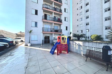 Apartamento para alugar com 52m², 2 quartos e 1 vaga Apartamento para alugar com 52m², 2 quartos e 1 vagaÁrea comum - Playground