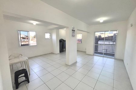Apartamento para alugar com 52m², 2 quartos e 1 vaga Apartamento para alugar com 52m², 2 quartos e 1 vagaÁrea comum - Salão de festas