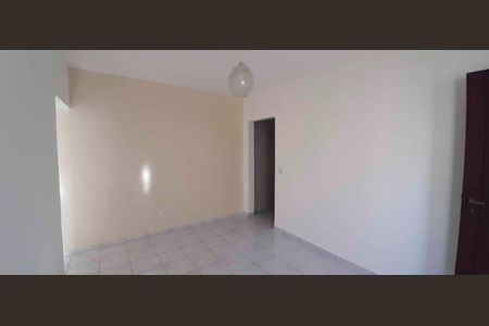 Casa para alugar com 45m², 1 quarto e sem vaga