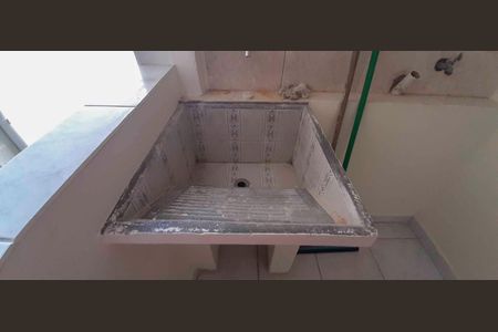 Casa para alugar com 45m², 1 quarto e sem vaga
