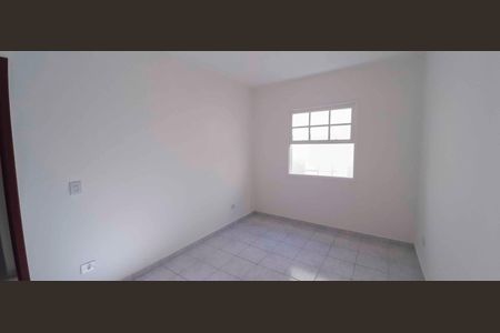 Casa para alugar com 45m², 1 quarto e sem vaga