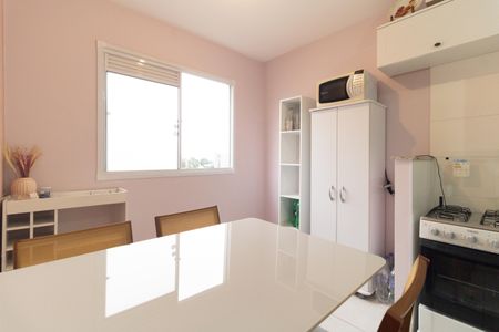 Sala de apartamento para alugar com 2 quartos, 33m² em Parque Fongaro, São Paulo