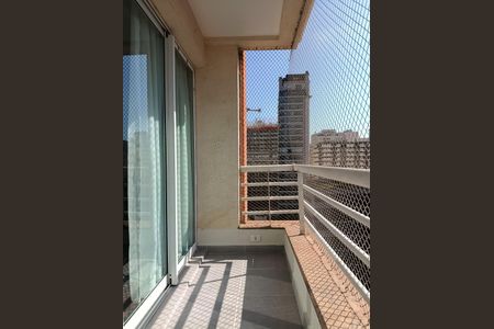 Apartamento à venda com 53m², 1 quarto e 2 vagas Apartamento à venda com 53m², 1 quarto e 2 vagasVaranda da sala