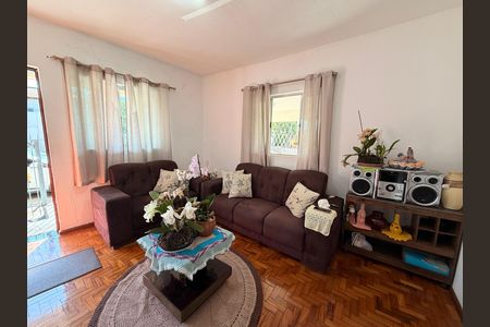 Casa à venda com 8 quartos, 300m² em Jardim Estadio, Jundiaí