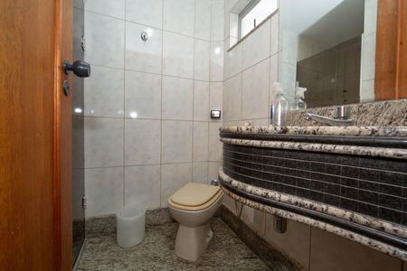 Apartamento à venda com 89m², 3 quartos e 1 vaga Apartamento à venda com 89m², 3 quartos e 1 vagaBANHEIRO1