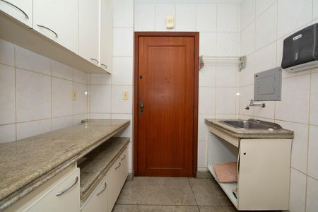 Apartamento à venda com 89m², 3 quartos e 1 vaga Apartamento à venda com 89m², 3 quartos e 1 vagaAREA DE SERVICO