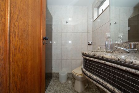 Apartamento à venda com 89m², 3 quartos e 1 vaga Apartamento à venda com 89m², 3 quartos e 1 vagaBANHEIRO1