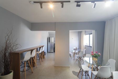 Apartamento à venda com 45m², 2 quartos e 1 vaga Apartamento à venda com 45m², 2 quartos e 1 vagaÁrea comum - Salão de festas