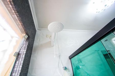 Banheiro social de casa à venda com 3 quartos, 190m² em Vila Floresta, Santo André