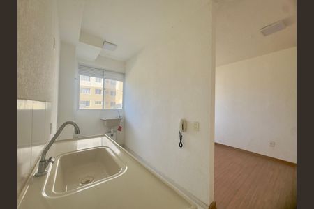 Cozinha de apartamento para alugar com 1 quarto, 41m² em Jardim Iv Centenario, Guarulhos