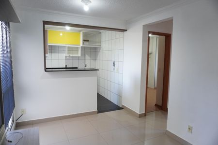 Sala de apartamento para alugar com 2 quartos, 42m² em Jardim Terramérica Ii, Americana