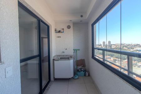 Apartamento à venda com 45m², 2 quartos e 1 vaga Apartamento à venda com 45m², 2 quartos e 1 vagaÁrea de Serviço e Sacada