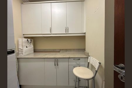 Apartamento para alugar com 207m², 4 quartos e 2 vagasCozinha despensa