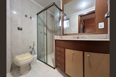 Apartamento para alugar com 207m², 4 quartos e 2 vagasBanheiro suíte 1