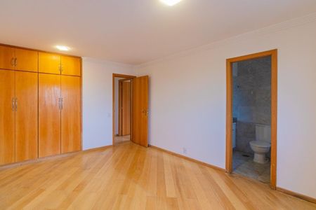 Apartamento à venda com 3 quartos, 155m² em Vila Mariana, São Paulo