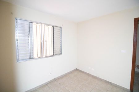 Casa para alugar com 45m², 1 quarto e sem vaga