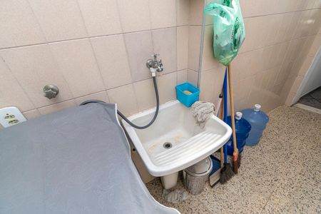 Apartamento à venda com 72m², 2 quartos e sem vaga Apartamento à venda com 72m², 2 quartos e sem vagaÁrea de Serviço