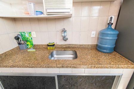 Apartamento à venda com 72m², 2 quartos e sem vaga Apartamento à venda com 72m², 2 quartos e sem vagaCozinha