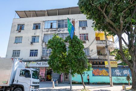Fachada do Prédio de apartamento à venda com 2 quartos, 72m² em Bonsucesso, Rio de Janeiro