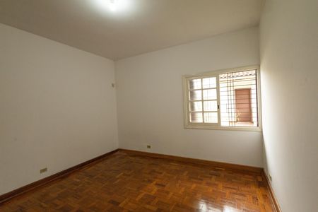 Casa para alugar com 525m², 3 quartos e 3 vagas Casa para alugar com 525m², 3 quartos e 3 vagasQuarto 2