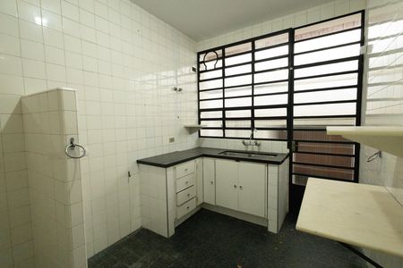 Casa para alugar com 525m², 3 quartos e 3 vagas Casa para alugar com 525m², 3 quartos e 3 vagasCozinha