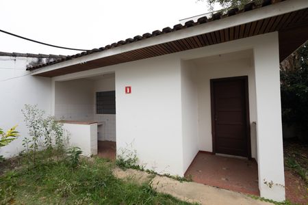Casa para alugar com 525m², 3 quartos e 3 vagas Casa para alugar com 525m², 3 quartos e 3 vagasEdícula