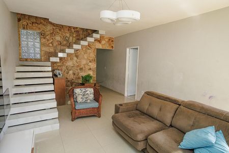 Casa à venda com 4 quartos, 220m² em Campo Grande, Rio de Janeiro