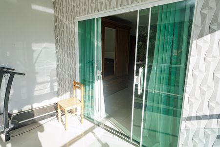 varanda quarto 2 de casa à venda com 4 quartos, 220m² em Campo Grande, Rio de Janeiro