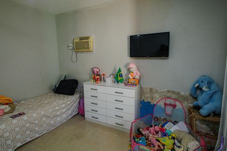 Quarto 1 de casa à venda com 4 quartos, 220m² em Campo Grande, Rio de Janeiro