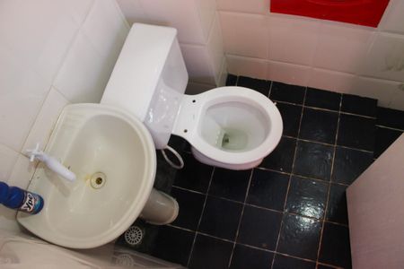 Casa para alugar com 50m², 1 quarto e 1 vaga Casa para alugar com 50m², 1 quarto e 1 vagaBanheiro 1