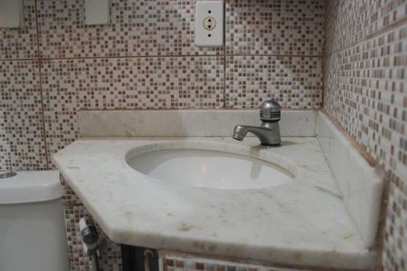 Casa para alugar com 50m², 1 quarto e 1 vaga Casa para alugar com 50m², 1 quarto e 1 vagaBanheiro 2